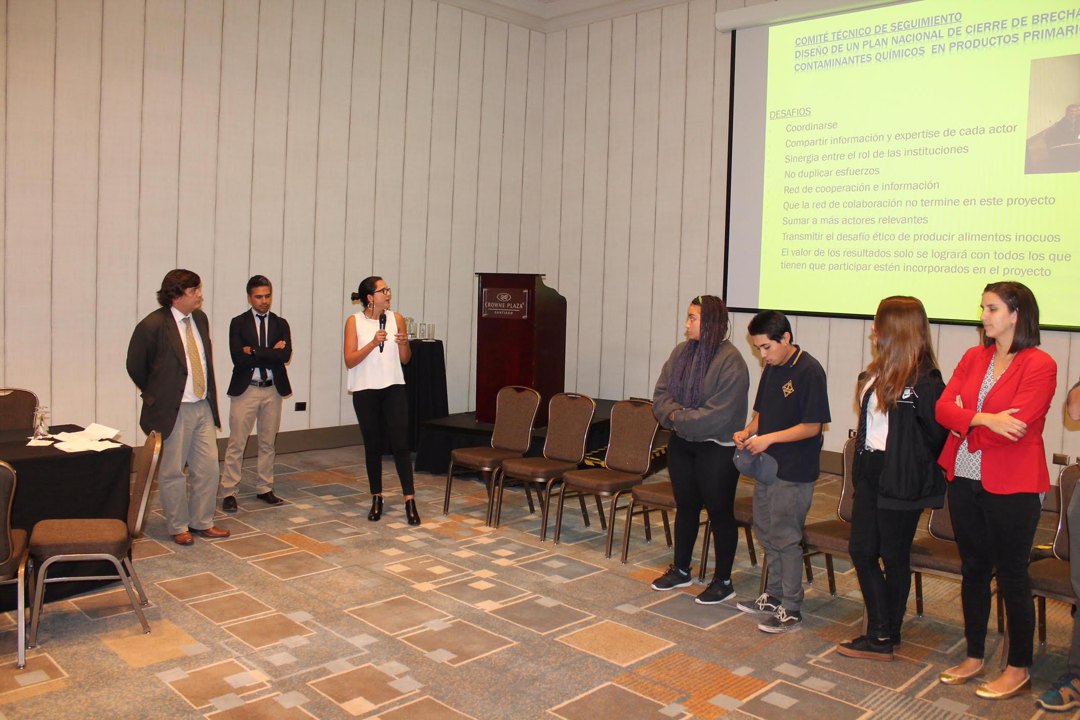 La iniciativa ejecutada por Favet será desarrollada por los académicos Dra. Javiera Cornejo (en la imagen); Dr. Mario Maino; Dra. Betty San Martín; Dra. Lisette Lapierre; y la Dra. Pilar Oviedo. 