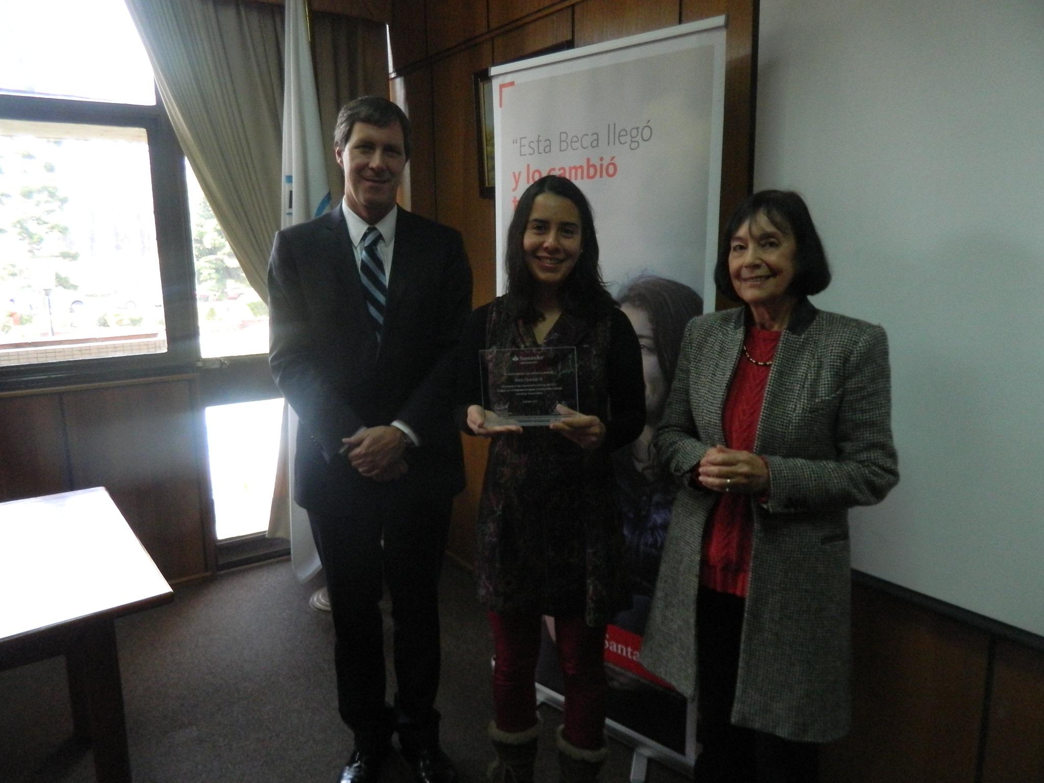 La Dra. Magaly Toro Ibaceta, del INTA, quien realizará una pasantía de investigación en la Universidad Nacional del Centro, Argentina.