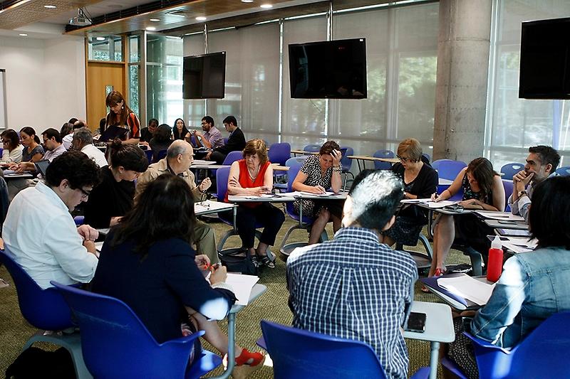 Las jornadas realizadas el 8 y el 15 de enero buscan articular las diferentes experiencias de la Universidad, para después plasmarlo en un documento conjunto.