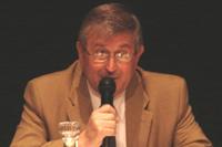 El Decano Presidente de la Comisión Local, Dr. Héctor Alcaíno se dirigió a los asistentes, destacando los objetivos del Encuentro