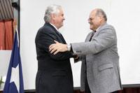 Rector (S) Jorge Allende relevó el rol que el nuevo Decano desarrolló en la Vicerrectoría de Asuntos Académicos.