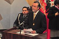 Profesor Víctor Pérez Vera, Rector saliente de la U. de Chile.