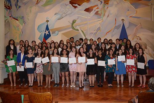 Licenciados y licenciadas en Lengua y Literatura Hispánicas.