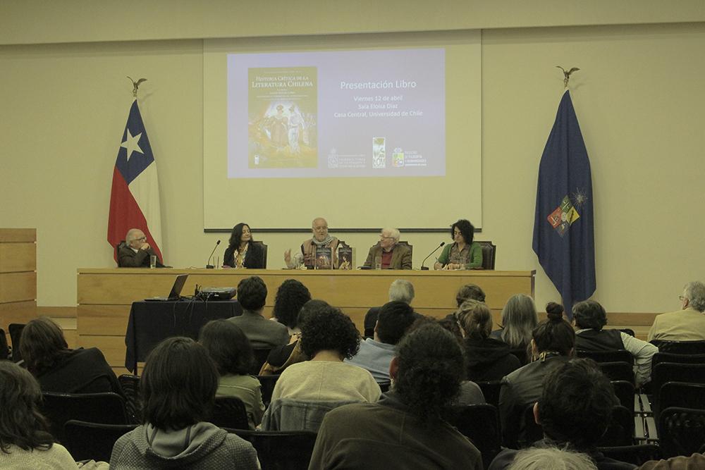 Prof. Bernardo Subercaseaux, editor del segundo volumen 'La era republicana. Independencia y formación del Estado nacional'.