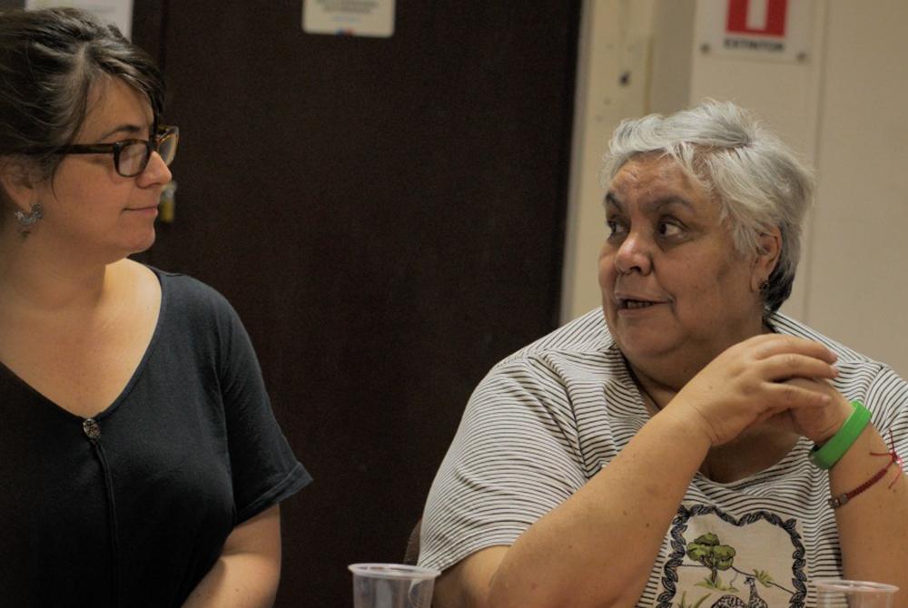 Ruth Olate, presidenta del Sindicato de Trabajadoras de Casa Particular (Sintracap), participó en conversatorio sobre producción de archivo de mujeres y de organizaciones de mujeres.