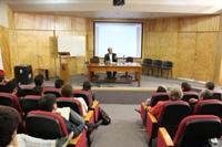 La conferencia se realizó en el Audit. Rolando Mellafe, de la Facultad de Filosofía y Humanidades