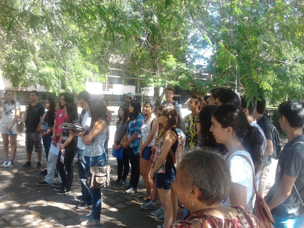 En la mañana del día lunes varios postulantes visitaron las dependencias de Campus Sur.