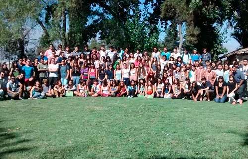 Durante la tarde, los estudiantes compartieron un almuerzo y actividades recreativas.