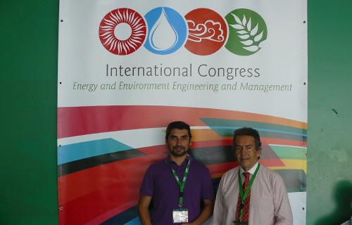 Académicos Javier González y Alejandro García en Congreso de Francia. 