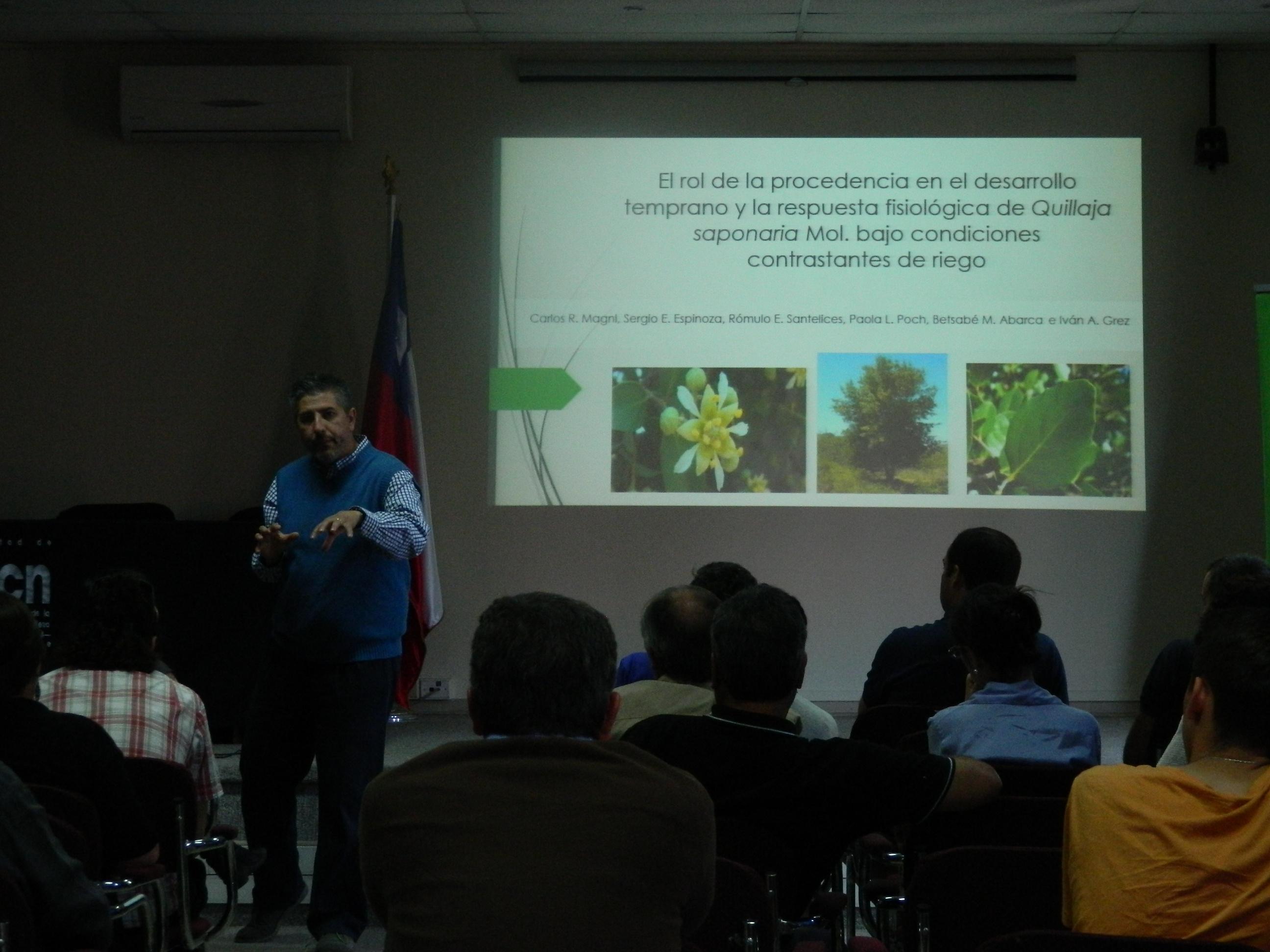 Al encuentro asistieron académicos y estudiantes de la FCFCN y Universidad Católica del Maule del Centro de desarrollo para el secano interior, CONAF, INFOR y del Fondo Bosque Nativo.