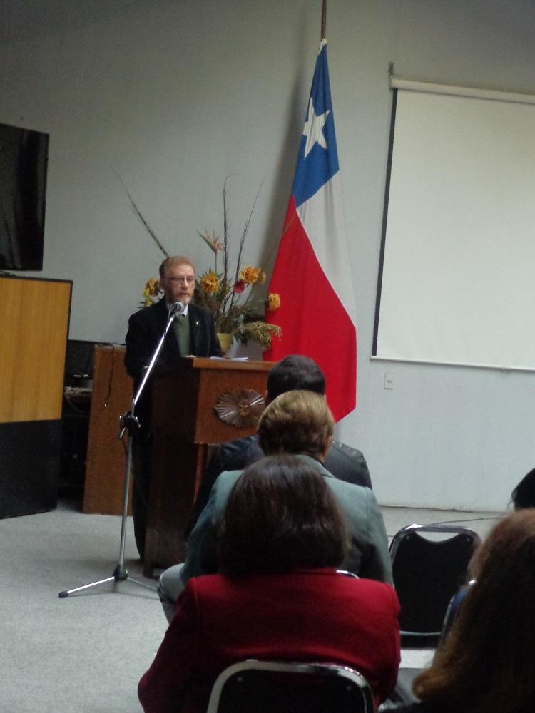 El Vicedecano de Favet, Dr. Fernando Fredes, inauguró en representación de los Decanos de Campus Sur: Decana Carmen Luz de la Maza, Decano Roberto Neira Y Decano Santiago Urcelay