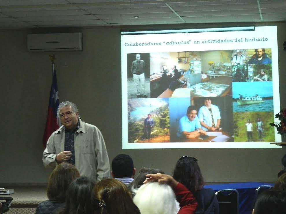 El académico Gustavo Cruz, relevó su rol primordial como creador -junto a otros académicos- del Magíster en Áreas Silvestres y Conservación de la Naturaleza.