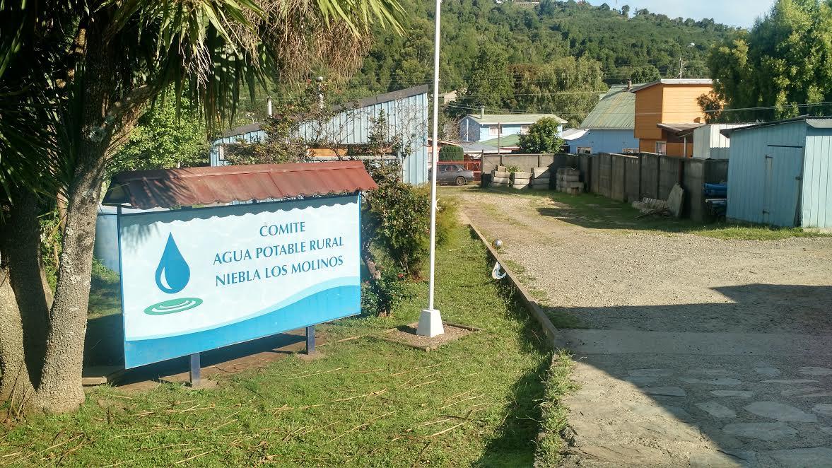 a mirada de los Comités de Agua Potable Rural y Cooperativas de APR, estuvo representada por José Rivera, Director de la Federación Nacional de Agua Potable Rural (FENAPRU).