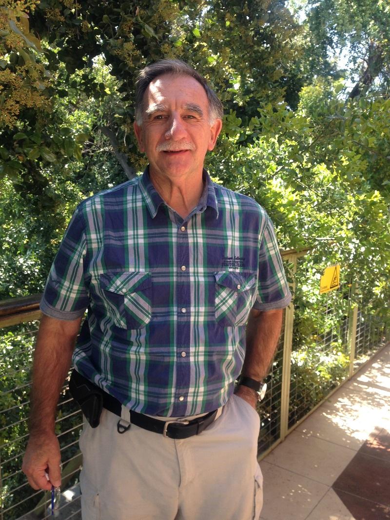 Héctor Maureira, académico de la Universidad de la Serena, docente del área ambiental para los pedagogos en químicos y ciencias naturales.