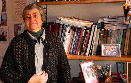 En representación del estamento académico como colaboradora de la mesa, fue elegida Matilde López Muñoz, de la Facultad de Ciencias Forestales y de la Conservación de la Naturaleza.