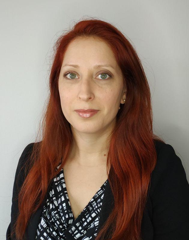Profesora Consuelo Fritz, académica del Departamento de Productos Forestales.