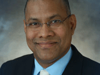 Dr. Amar Mohanty, investigador de la Escuela de Ingeniería de la Universidad de Guelph, Canadá.