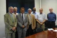 El Decano Javier González junto a autoridades y académicos de la Universidad Estatal de Nueva York, sede Syracuse.