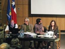 Rodrigo Hernández, Director Programa de Habitabilidad, FOSIS; Henry Herrera, Hábitat para la Humanidad, Chile. Karen Catalán. Encargada de Vivienda, I. Municipalidad de Paredones.