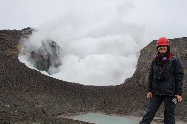 Camila volcan Turrialba