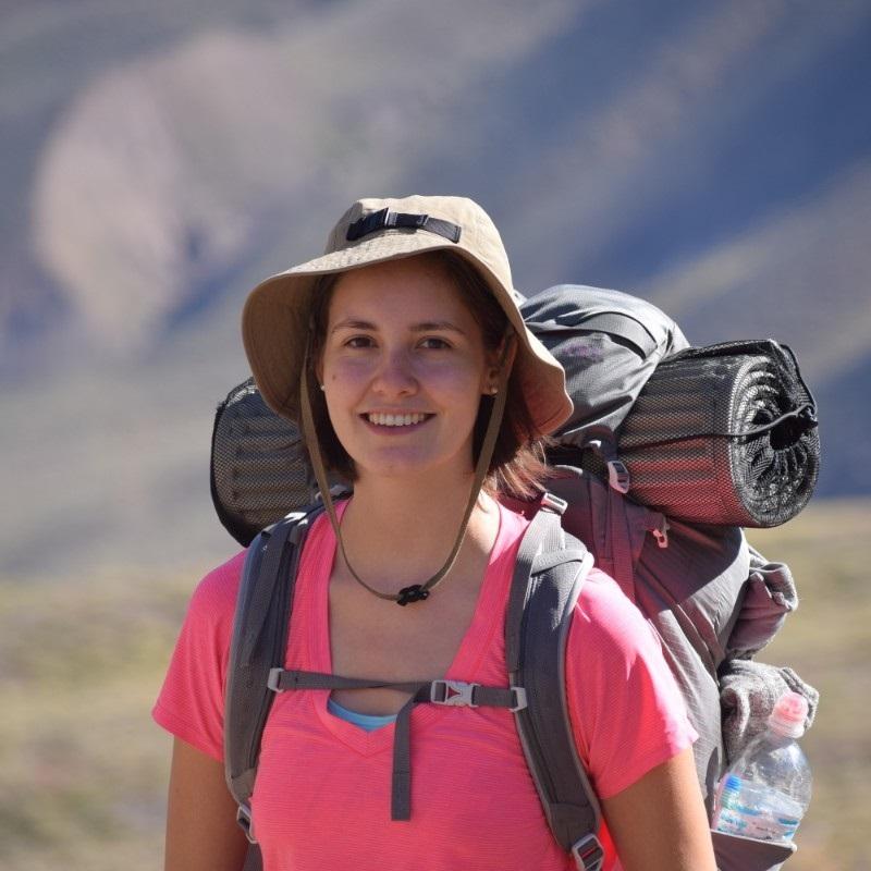 Marianne Heberlein, memorista de pregrado del Departamento de Geología, es una de las pocas mujeres que ha incursionado en la ciencia antártica.