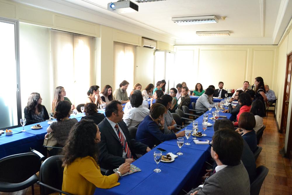 A la presentación asistieron autoridades de política pública.