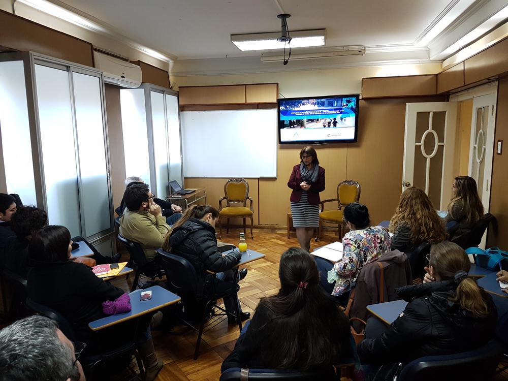 La Decana de ESAP dio una clase a estudiantes del Magíster en Gobierno y Gerencia Pública.