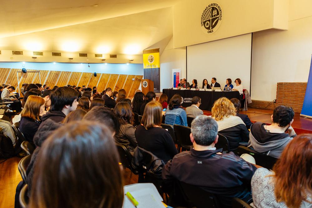 Proceso constituyente: Profesora Heiss expone en seminario de la Segpres y la UAH