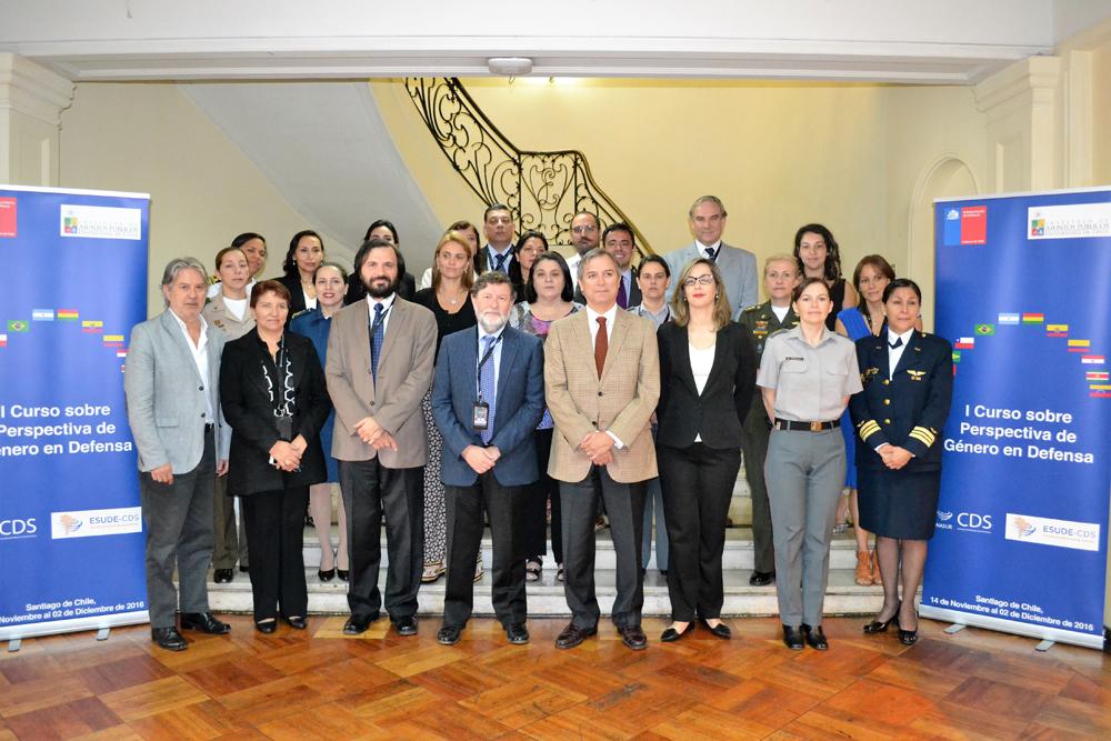 Se inaugura fase presencial de Curso de Género y Defensa para la Unasur