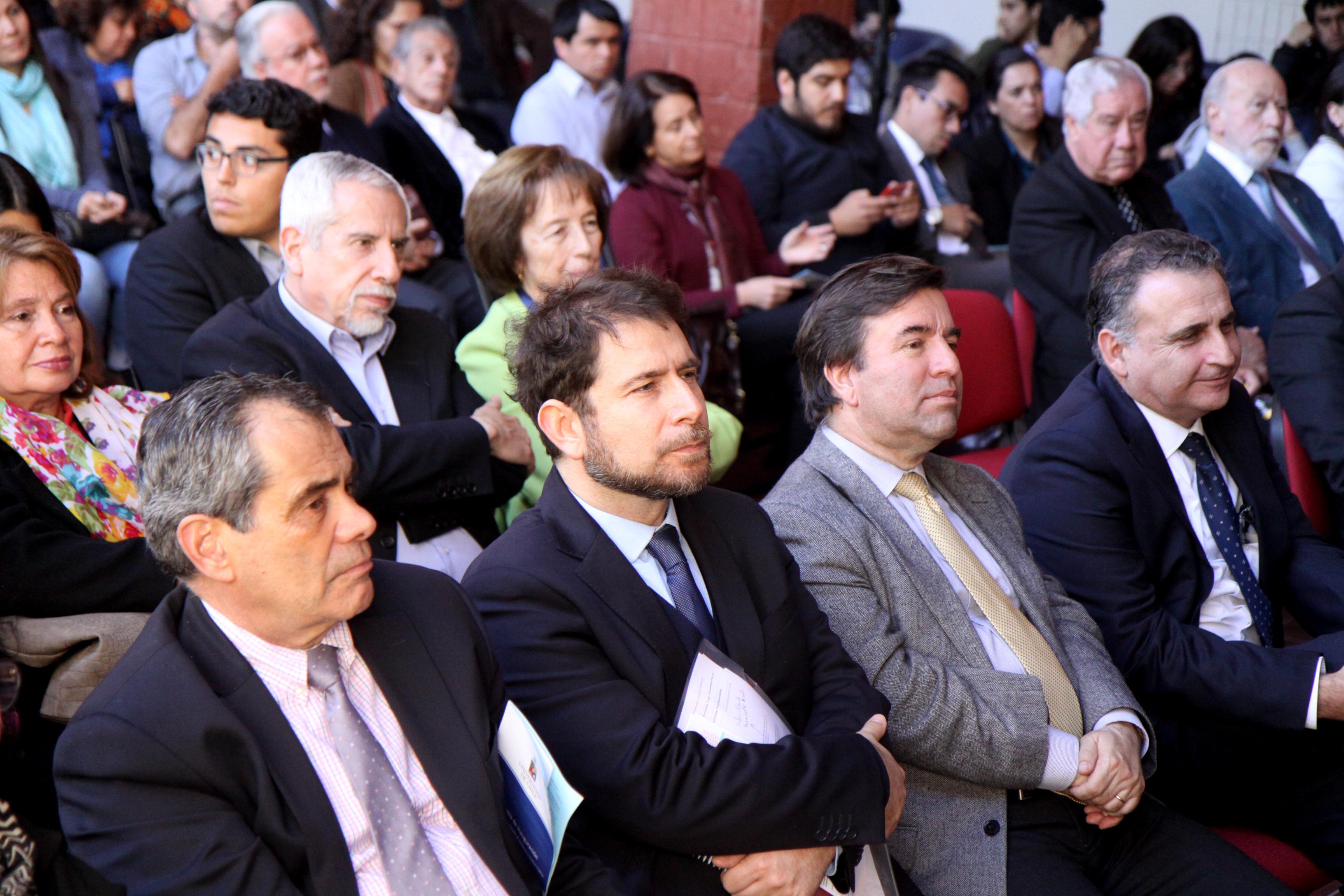 A la ceremonia asistieron autoridades nacionales y universitarias.