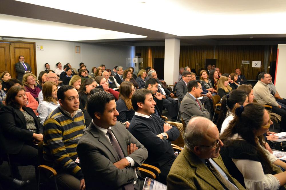 En el curso participan 80 funcionarios de la Tesorería General de la República.