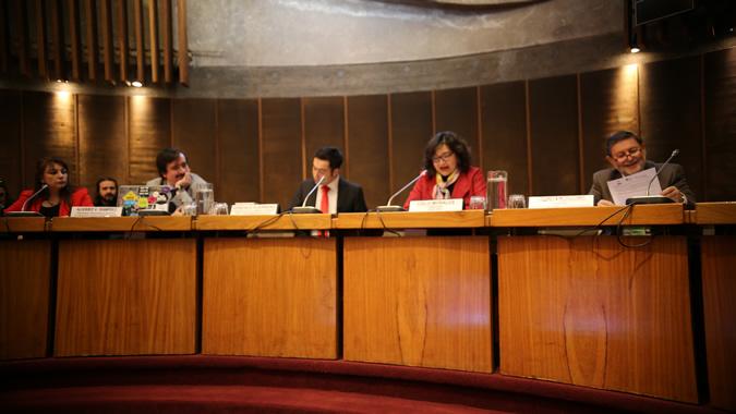 Alejandra Naser (Ilpes), Álvaro Ramírez (INAP), Gonzalo Guerrero (Segpres), Cielo Morales (Ilpes) y Hugo Frühling (INAP). 