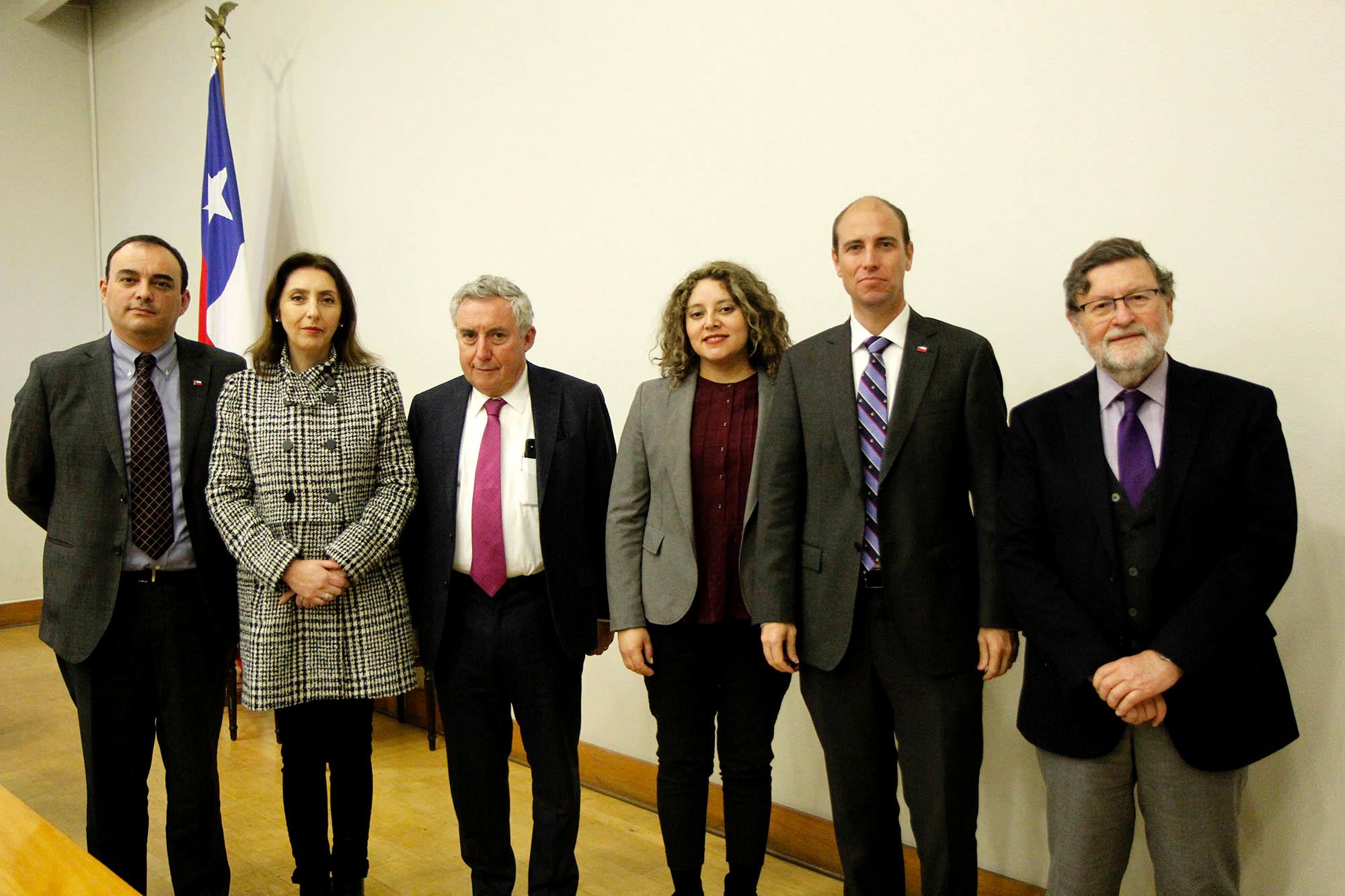 Este jueves se realizó la actividad "Ñuble Piensa en Grande", con la participación del rector Ennio Vivaldi, el intendente de la región de Ñuble, Martín Arrau, y otras autoridades regionales.