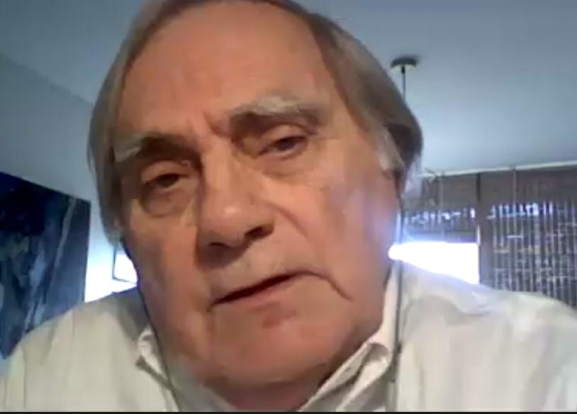 "Chile no aguanta más una gestión publica archicentralizada y, por lo tanto, muy ineficiente", aseguró Sergio Galilea, académico del INAP.