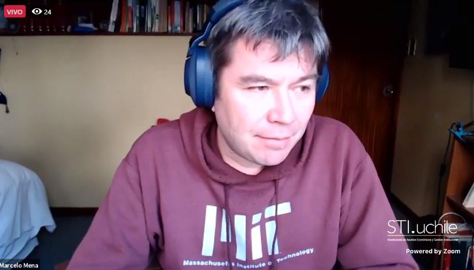 "Salimos de la época en que teníamos que optar si construir hidroeléctricas en la Patagonia o usar carbón. Estamos hoy apuntando a un futuro altamente renovable", planteó Marcelo Mena.