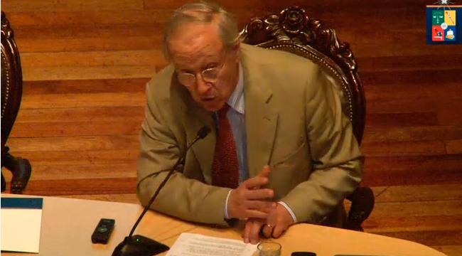 Prof. Carlos Huneeus, académico del Instituto de Estudios Internacionales (IEI), Universidad de Chile.