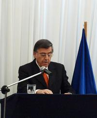 Director del IEI, Prof José Morandé Lavín
