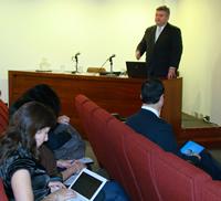 Roberto Echandi, del World Trade Institute fue uno de los expositores del seminario.