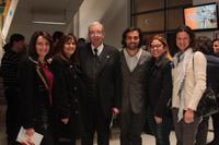 Dr. Luis Ciocca junto a la Directora del Departamento de  Patología y Medicina Oral FOUCh, Dr. Marcela Hernández y académicos de la misma unidad 