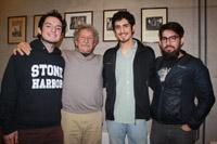 Prof. Alejandro Rojas, junto a dirigentes del Centro de Estudiantes de Odontología (CEO)