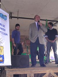 Decano Julio Ramírez inauguró el Programa de celebraciones del aniversario de la Escuela Dental.