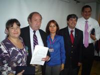 Dra. Laura Cristina Ríos, Decano Julio Ramírez, Dra. Judith Villavicencio, Dr. Luis Felipe Jiménez y Decano de  Odontología de la Universidad del Valle.