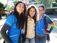 Alumnas de Odontología, también presentes en los colegios