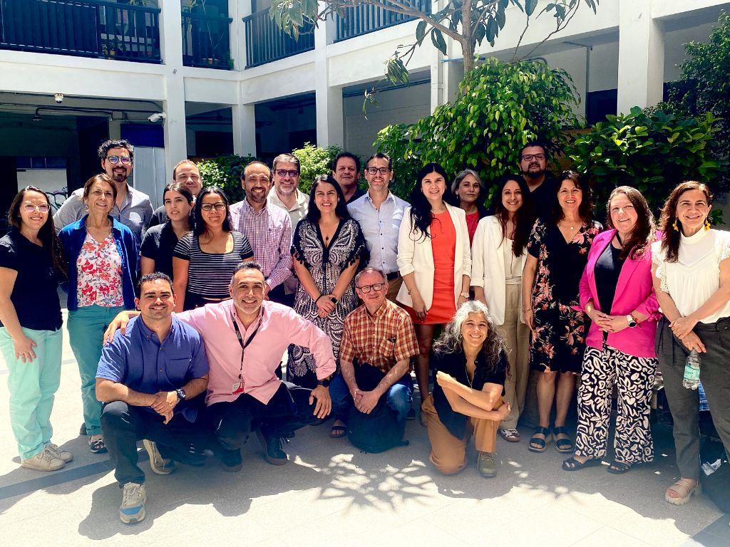 Foto grupal reunión presencial C Líder
