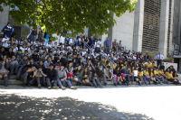 160 alumnos y profesores asistentes a la clausura del proyecto.