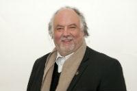 Dr. Marcos Vergara, académico del programa Políticas, Sistemas y Gestión en Salud.