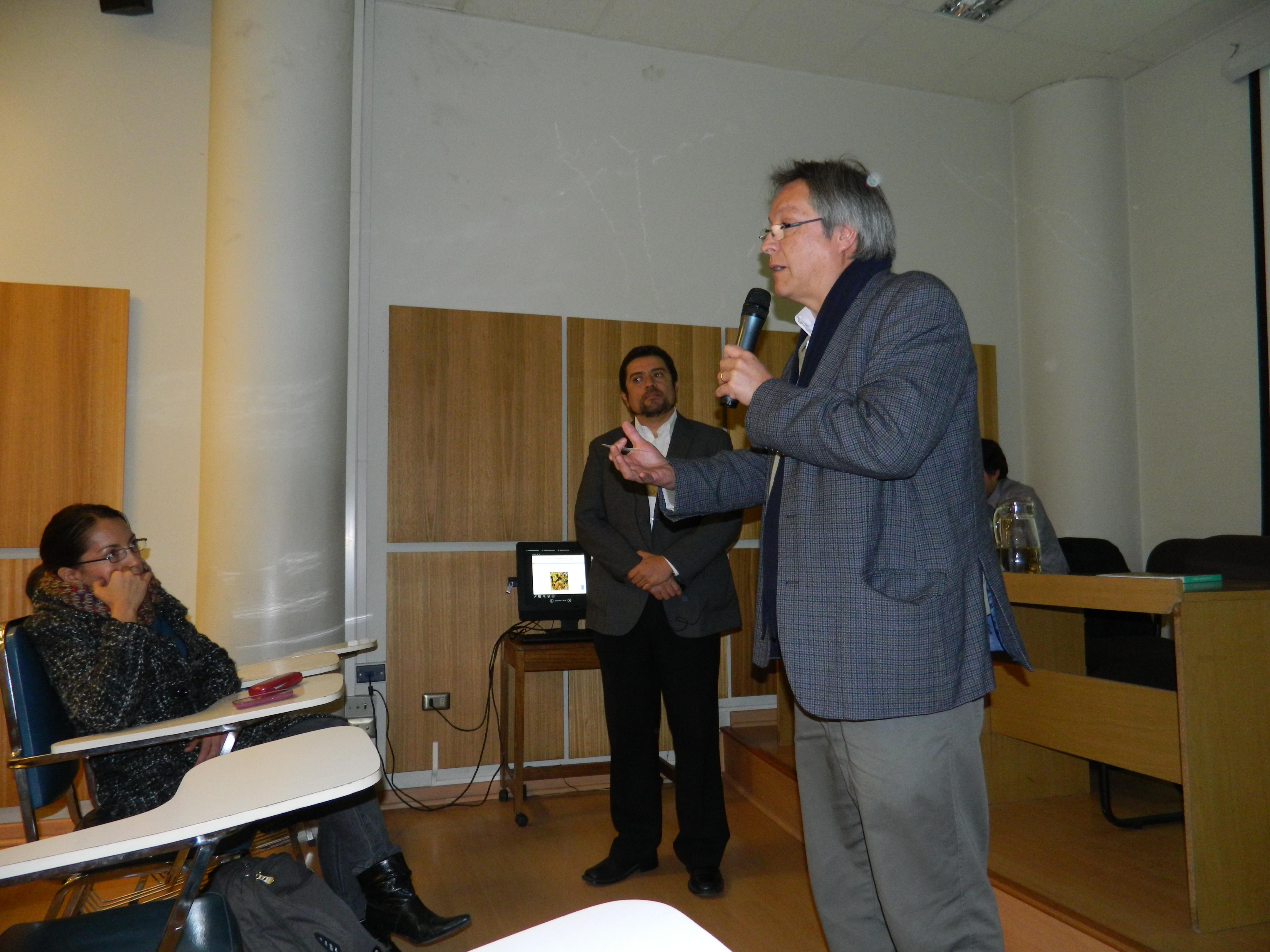 Dr. Óscar Arteaga, director de la ESP dio la bienvenida a los asistentes.