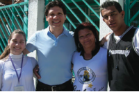 Dr. Rogério Pinto junto a colaboradores.