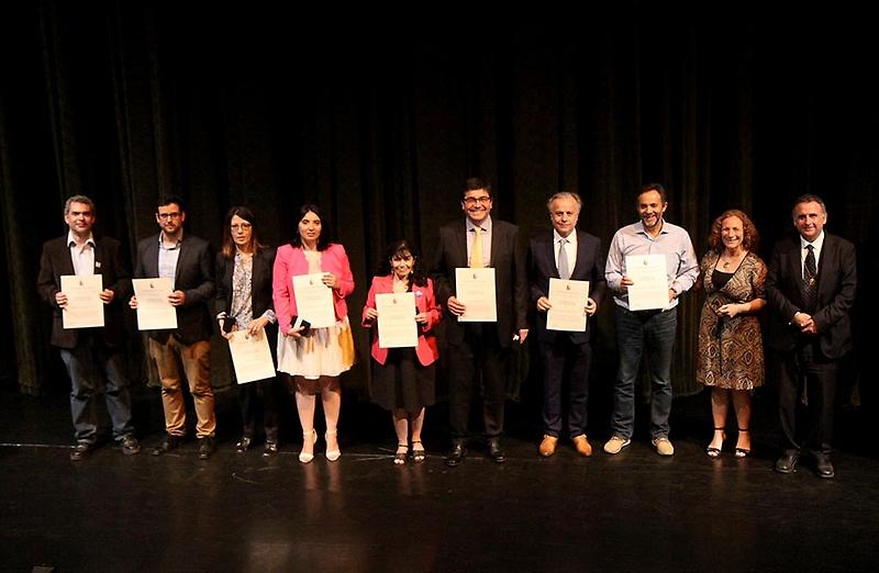 Medalla Doctoral para académicos en el marco del aniversario UdeChile