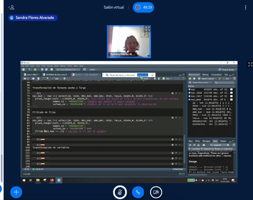 El curso "Análisis de datos con R" tuvo una alta participación de profesionales de todo el país. En la imagne la Prof. Sandra Flores, académica del Programa de Bioestadísticas